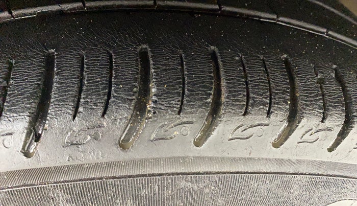 2021 Tata ALTROZ XZ PLUS I-TURBO PETROL, Petrol, Manual, 46,461 km, Right Front Tyre Tread