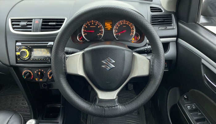 2013 Maruti Swift VXI, Petrol, Manual, 41,378 km, Steering Wheel Close Up