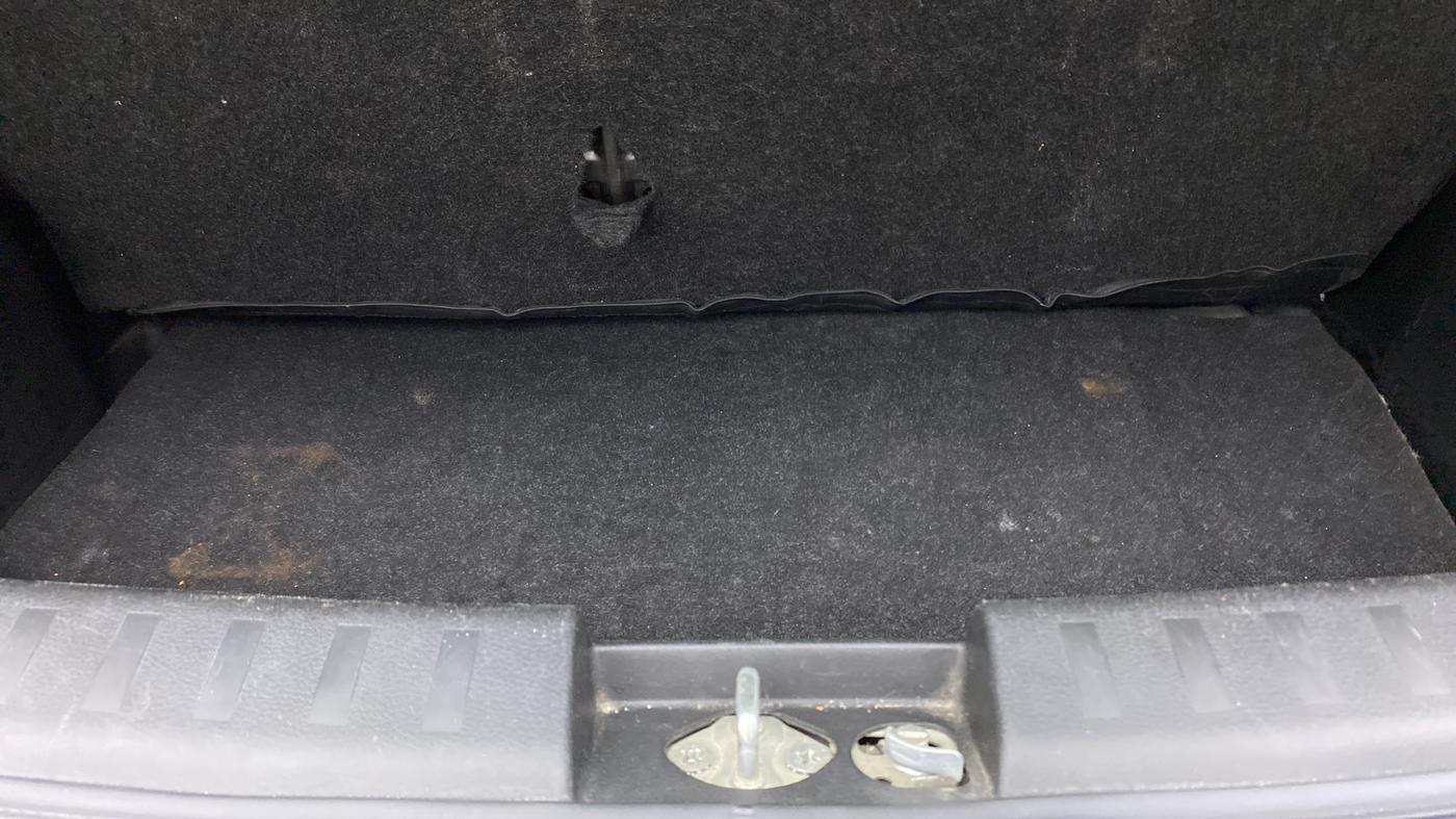 2013 Maruti Swift VXI, Petrol, Manual, 41,378 km, Boot Inside