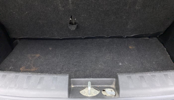 2013 Maruti Swift VXI, Petrol, Manual, 41,378 km, Boot Inside
