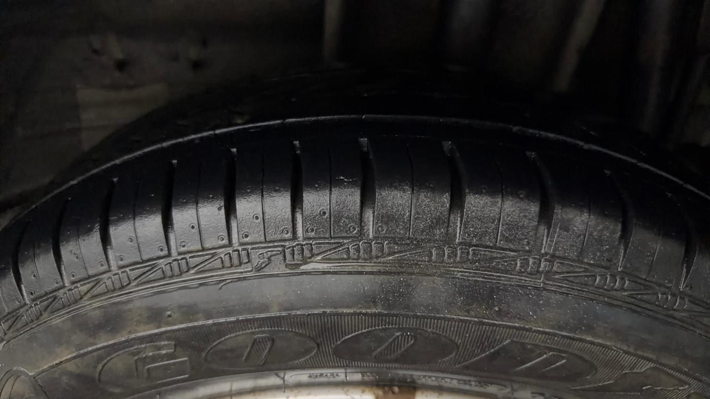 2017 Tata Tiago XT PETROL, Petrol, Manual, 71,597 km, Left Rear Tyre Tread