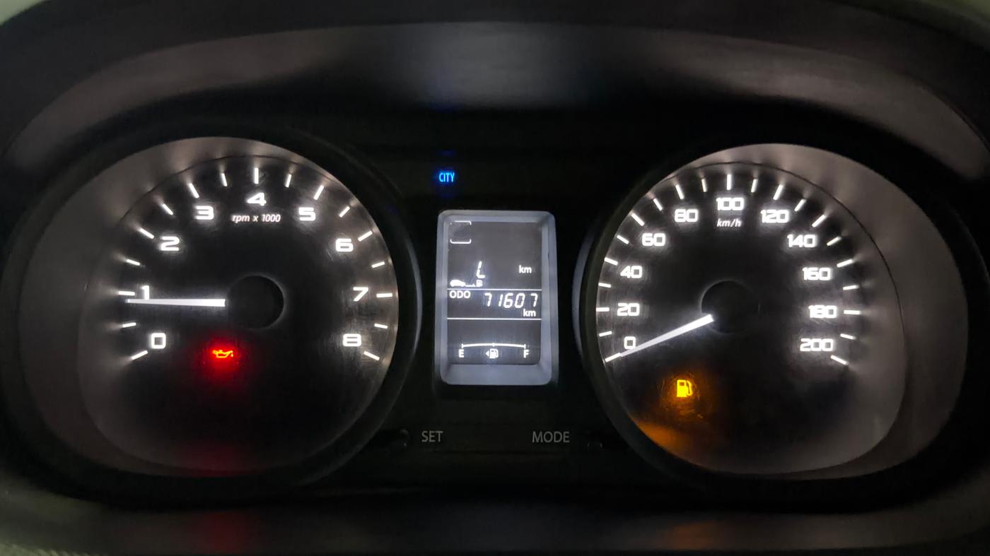 2017 Tata Tiago XT PETROL, Petrol, Manual, 71,597 km, Odometer Image