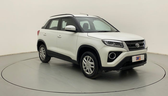 2022 Toyota URBAN CRUISER MID GRADE AT, Petrol, Automatic, 33,145 km, Right Front Diagonal