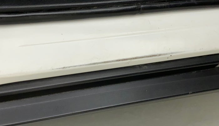 2022 Toyota URBAN CRUISER MID GRADE AT, Petrol, Automatic, 33,145 km, Right running board - Paint is slightly faded