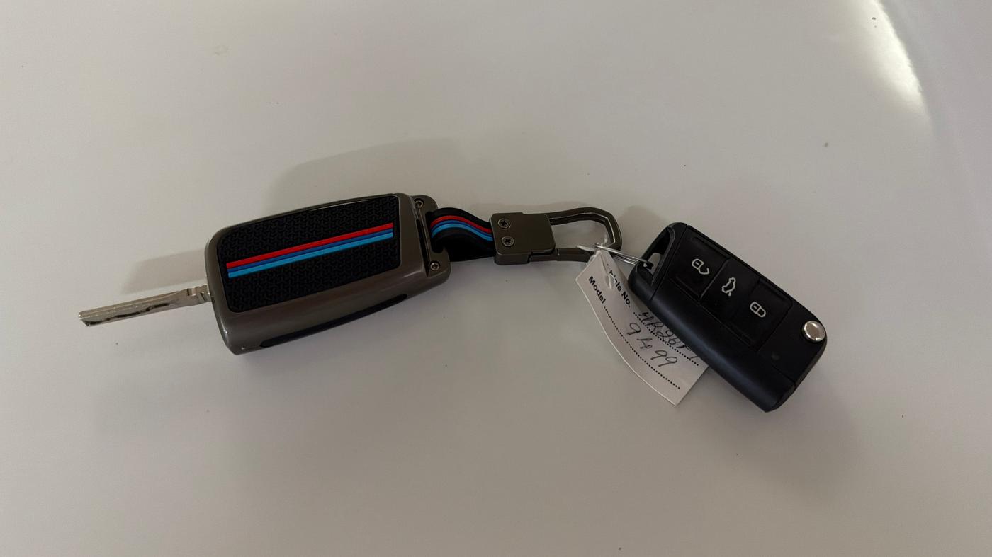 2025 Skoda SLAVIA Classic 1.0L TSI MT, Petrol, Manual, 17,183 km, Key Close Up
