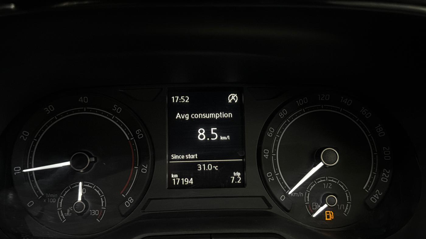 2025 Skoda SLAVIA Classic 1.0L TSI MT, Petrol, Manual, 17,183 km, Odometer Image
