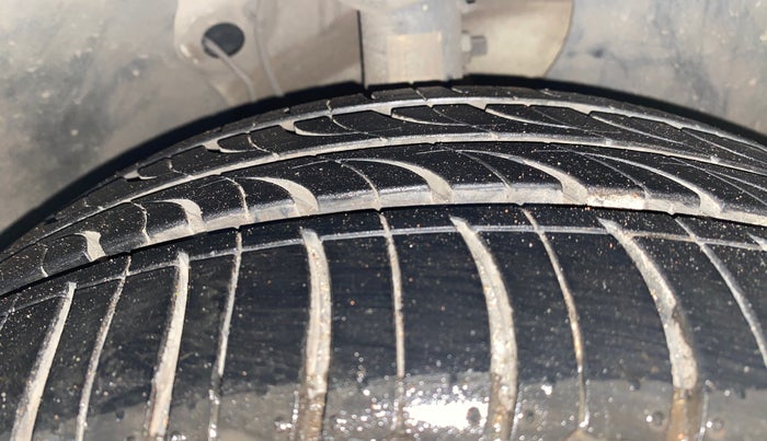 2019 Skoda Octavia L&K 1.8 TSI AT, Petrol, Automatic, 72,775 km, Right Front Tyre Tread