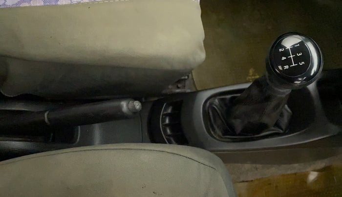 2012 Maruti Wagon R 1.0 LXI CNG, CNG, Manual, 99,627 km, Gear Lever