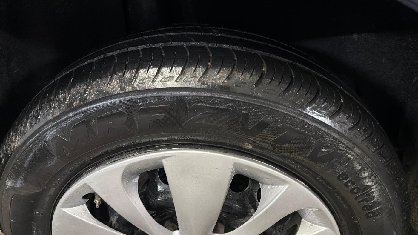 2019 Maruti Baleno DELTA PETROL 1.2, Petrol, Manual, 80,051 km, Right Rear Tyre Tread