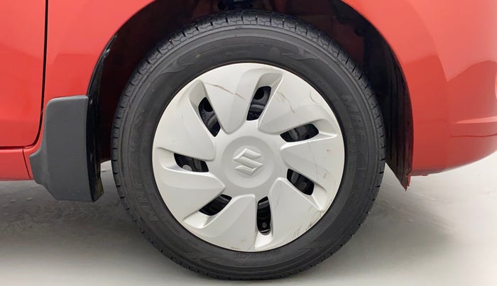 2014 Maruti Celerio VXI, Petrol, Manual, 36,665 km, Right Front Wheel