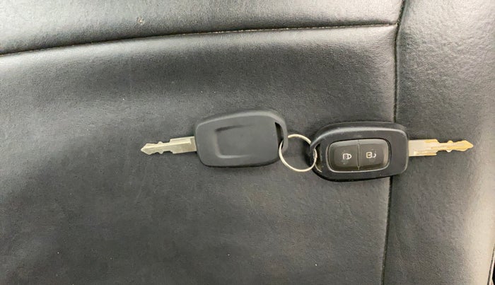 2019 Renault Kwid RXT 1.0 AMT (O), Petrol, Automatic, 21,150 km, Key Close Up