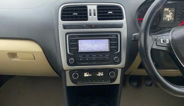 2014 Volkswagen Polo HIGHLINE1.2L, Petrol, Manual, 49,905 km, Air Conditioner