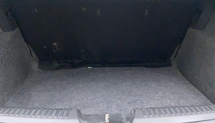 2014 Volkswagen Polo HIGHLINE1.2L, Petrol, Manual, 49,905 km, Boot Inside
