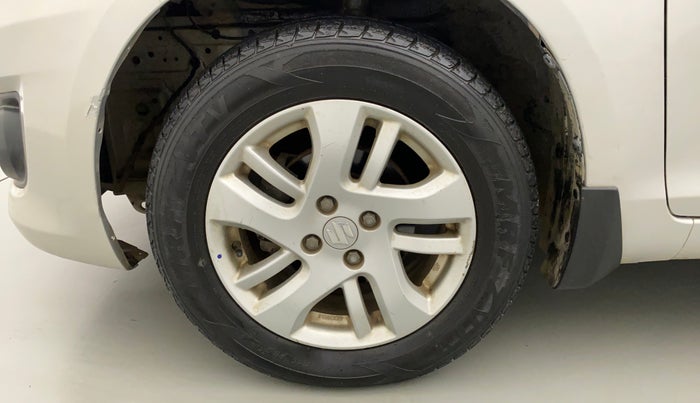 2013 Maruti Swift Dzire ZXI, Petrol, Manual, 45,873 km, Left Front Wheel