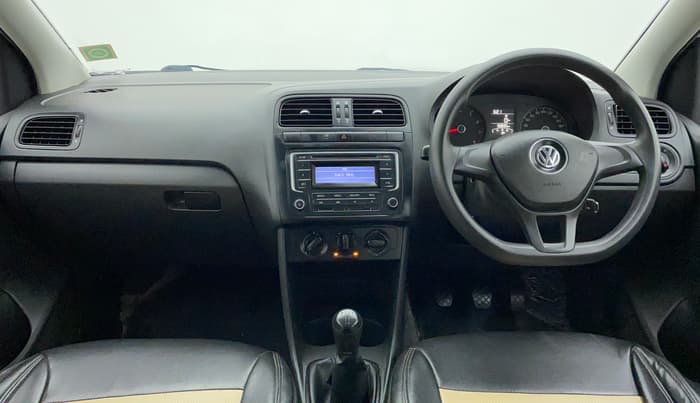 2016 Volkswagen Polo COMFORTLINE 1.2L, Petrol, Manual, 50,695 km, Dashboard