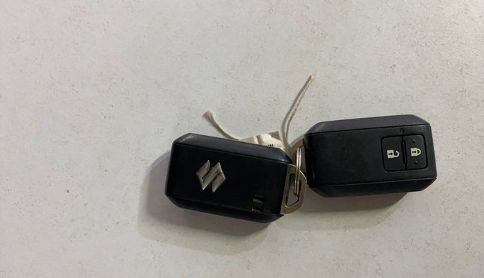 2018 Maruti Swift ZXI AMT, Petrol, Automatic, 85,881 km, Key Close Up