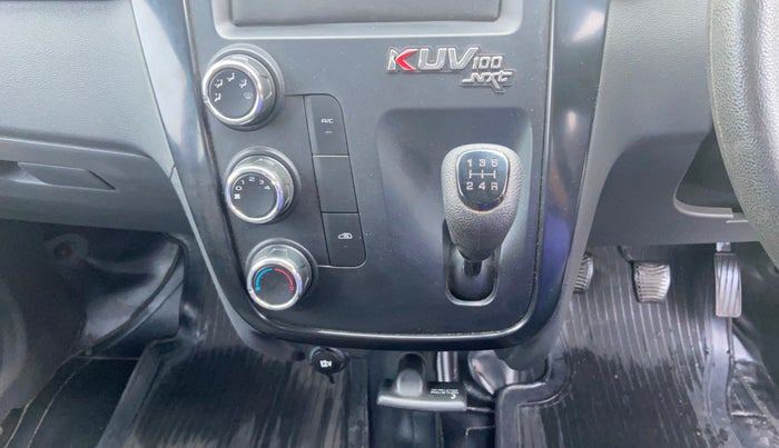 2019 Mahindra KUV 100 NXT K2 P 6 STR, Petrol, Manual, 40,305 km, Gear Lever