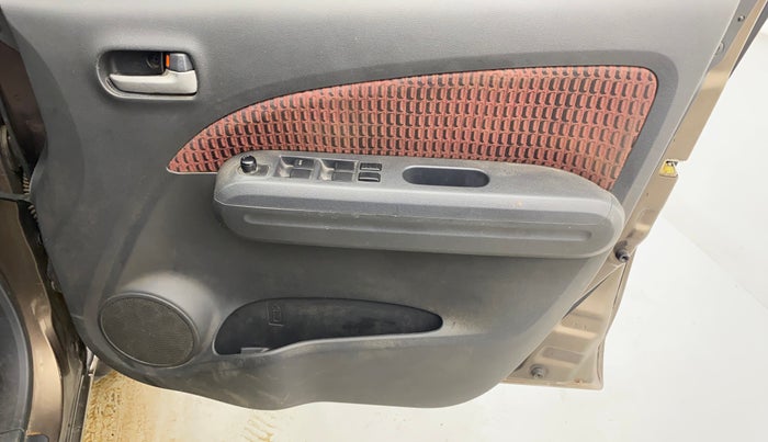 2012 Maruti Ritz ZXI, Petrol, Manual, 38,241 km, Driver Side Door Panels Control