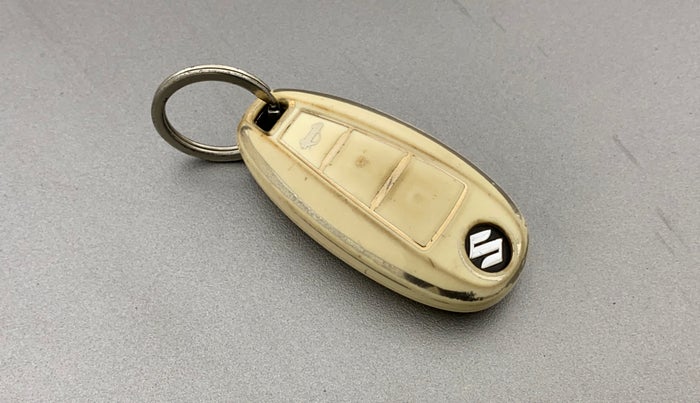 2016 Maruti S Cross ALPHA 1.6, Diesel, Manual, 1,02,946 km, Key Close Up