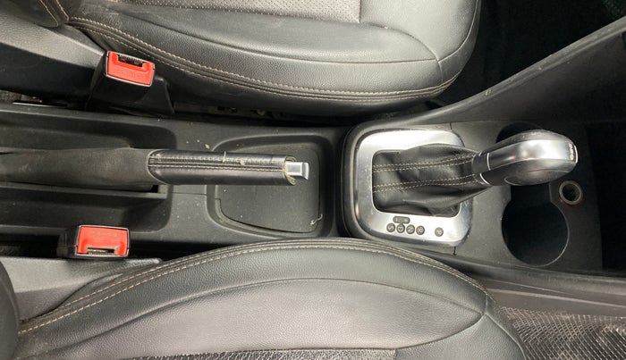 2013 Volkswagen Polo GT TSI AT, Petrol, Automatic, 1,03,446 km, Gear Lever