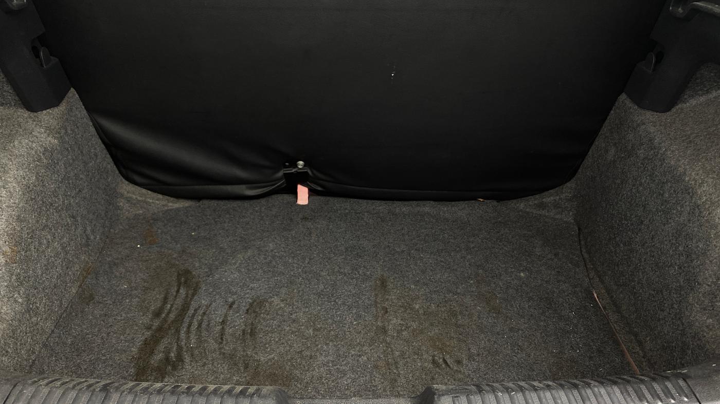 2013 Volkswagen Polo GT TSI AT, Petrol, Automatic, 1,03,363 km, Boot Inside