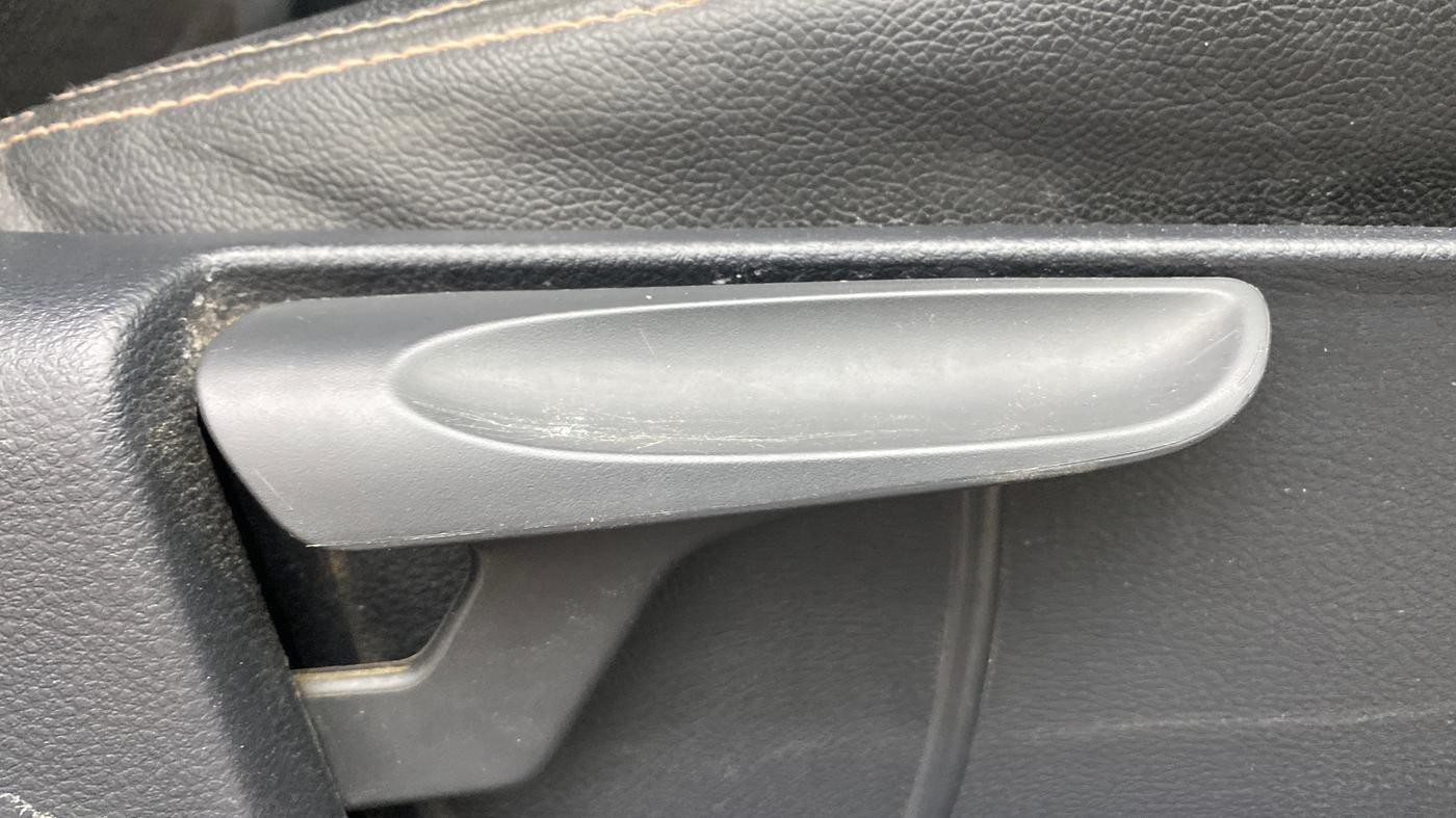 2013 Volkswagen Polo GT TSI AT, Petrol, Automatic, 1,03,363 km, Driver Side Adjustment Panel