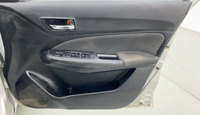 2018 Maruti Swift VXI, Petrol, Manual, 57,871 km, Driver Side Door Panels Control