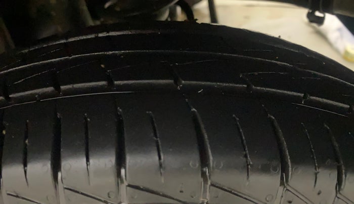2022 Maruti Alto VXI PLUS, Petrol, Manual, 10,825 km, Left Rear Tyre Tread
