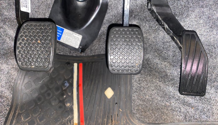 2022 Maruti Alto VXI PLUS, Petrol, Manual, 10,825 km, Pedals