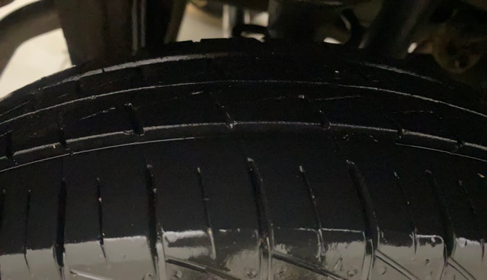 2022 Maruti Alto VXI PLUS, Petrol, Manual, 10,825 km, Right Rear Tyre Tread