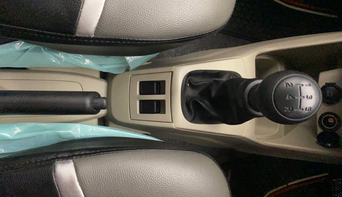 2022 Maruti Alto VXI PLUS, Petrol, Manual, 10,825 km, Gear Lever