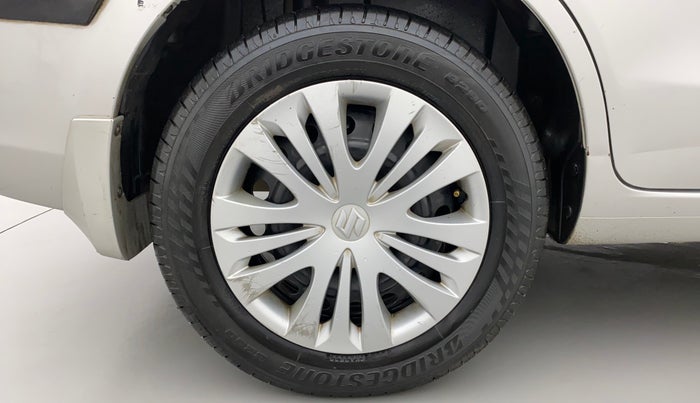 2012 Maruti Ertiga ZXI, Petrol, Manual, 68,690 km, Right Rear Wheel