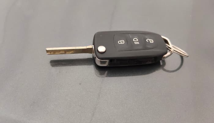 2023 Tata PUNCH ADVENTURE MT, Petrol, Manual, 38,755 km, Key Close Up