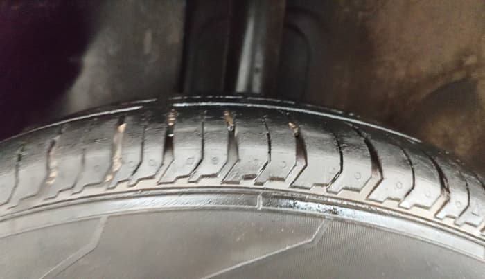 2023 Tata PUNCH ADVENTURE MT, Petrol, Manual, 38,755 km, Right Rear Tyre Tread