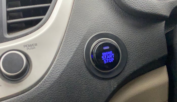 2018 Hyundai Verna 1.6 VTVT SX (O) AT, Petrol, Automatic, 69,467 km, Keyless Start/ Stop Button