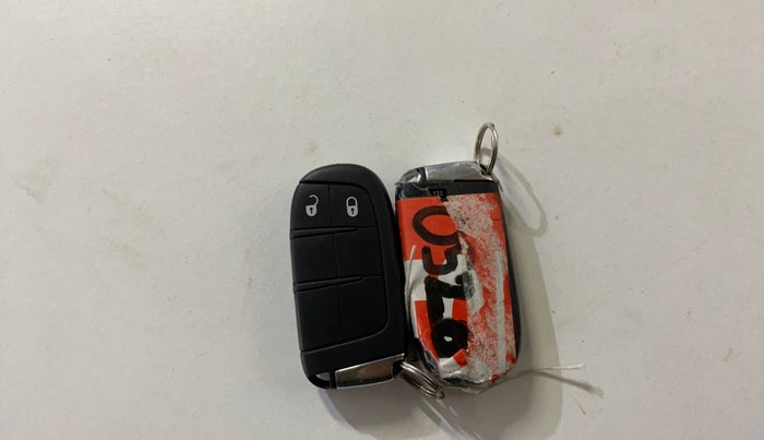 2017 Jeep Compass LIMITED 1.4 PETROL AT, Petrol, Automatic, 72,758 km, Key Close Up