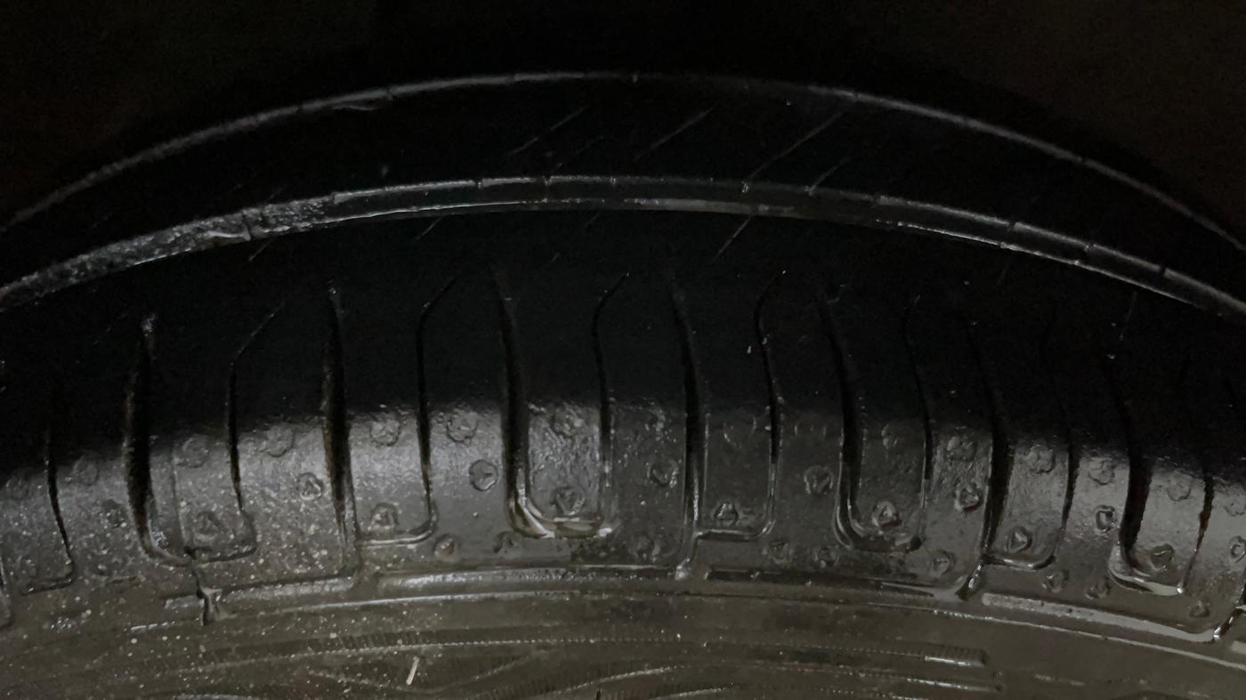 2018 Maruti Alto K10 VXI, Petrol, Manual, 66,279 km, Right Front Tyre Tread