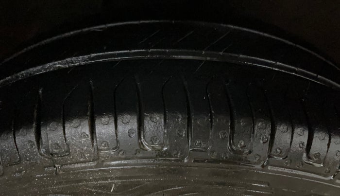 2018 Maruti Alto K10 VXI, Petrol, Manual, 66,228 km, Right Front Tyre Tread