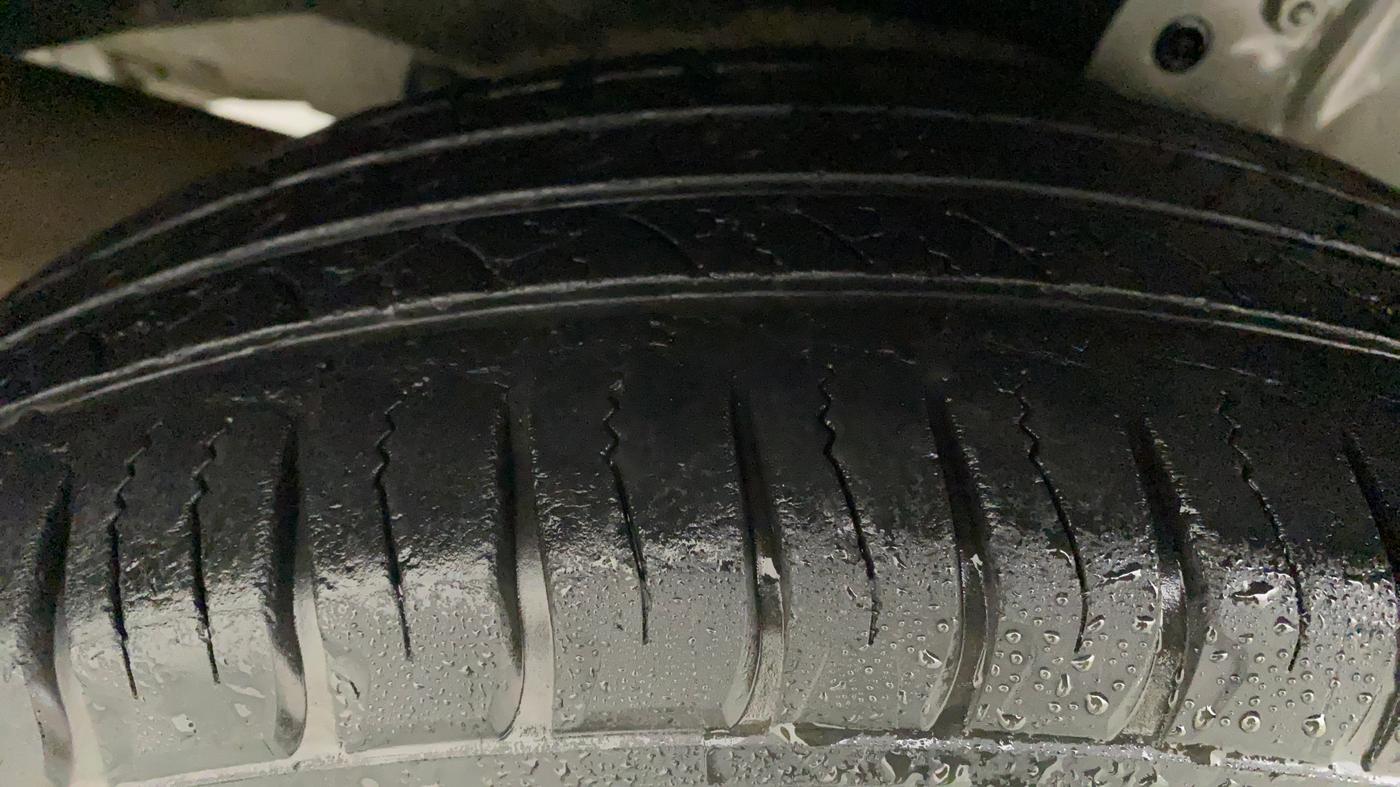 2017 Honda CRV 2.0L I-VTEC 2WD AT, Petrol, Automatic, 58,406 km, Right Rear Tyre Tread