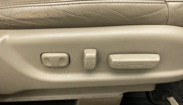 2017 Honda CRV 2.0L I-VTEC 2WD AT, Petrol, Automatic, 58,406 km, Driver Side Adjustment Panel