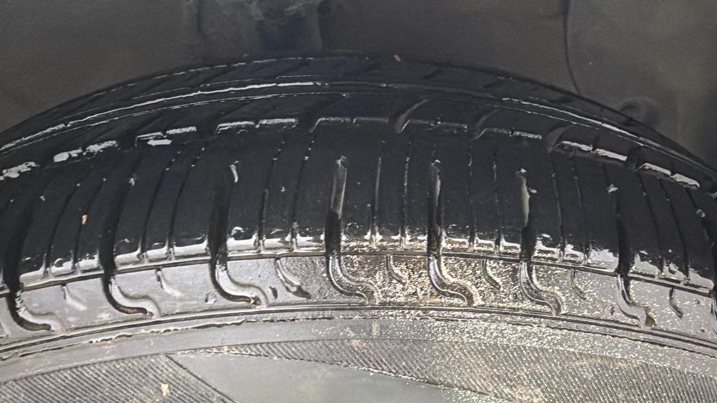 2019 Hyundai Grand i10 MAGNA 1.2 KAPPA VTVT, Petrol, Manual, 50,644 km, Right Front Tyre Tread
