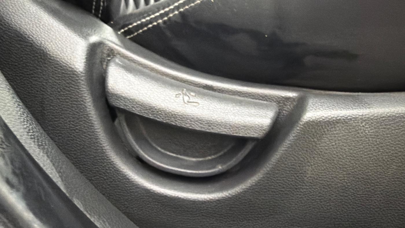 2019 Hyundai Grand i10 MAGNA 1.2 KAPPA VTVT, Petrol, Manual, 50,644 km, Driver Side Adjustment Panel