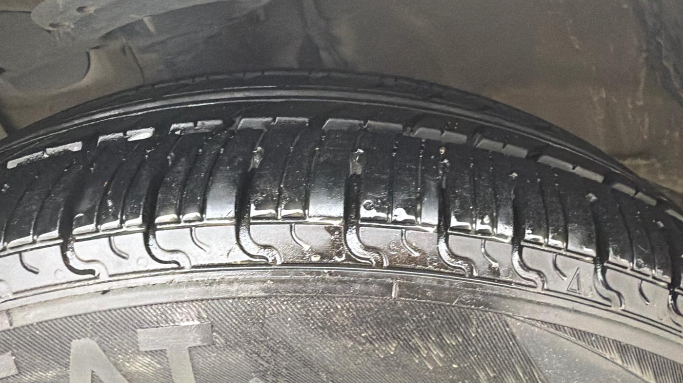 2019 Hyundai Grand i10 MAGNA 1.2 KAPPA VTVT, Petrol, Manual, 50,644 km, Left Front Tyre Tread