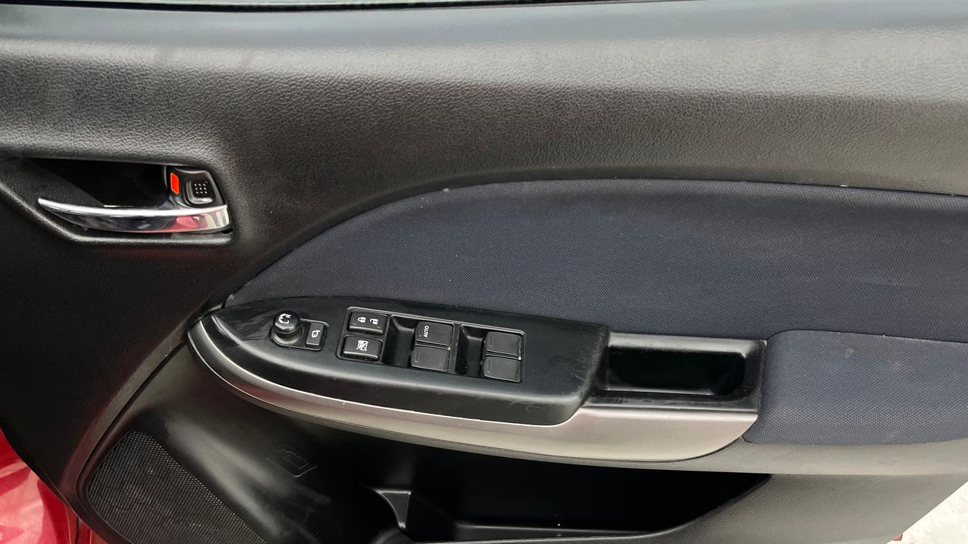 2021 Maruti Baleno ZETA PETROL 1.2, Petrol, Manual, 60,409 km, Driver Side Door Panels Control