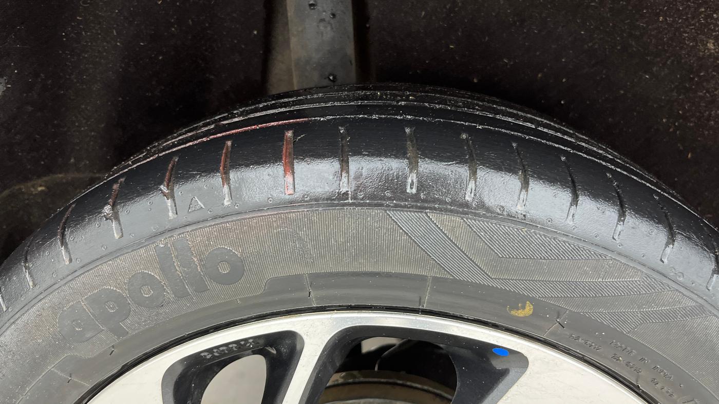 2021 Maruti Baleno ZETA PETROL 1.2, Petrol, Manual, 60,409 km, Right Rear Tyre Tread