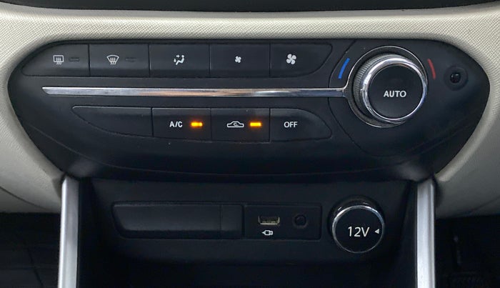 2021 Tata ALTROZ XZ PETROL, Petrol, Manual, 48,431 km, Automatic Climate Control