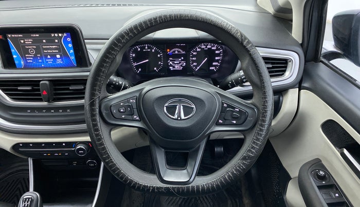 2021 Tata ALTROZ XZ PETROL, Petrol, Manual, 48,431 km, Steering Wheel Close Up
