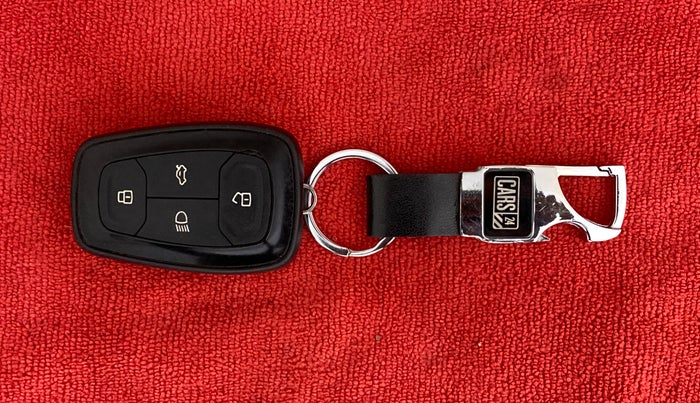 2021 Tata ALTROZ XZ PETROL, Petrol, Manual, 48,431 km, Key Close Up