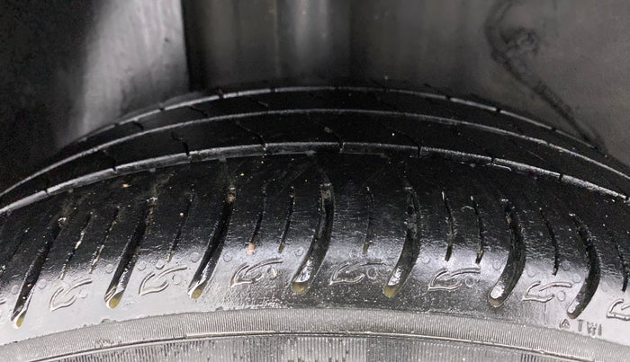 2021 Tata ALTROZ XZ PETROL, Petrol, Manual, 48,431 km, Right Rear Tyre Tread