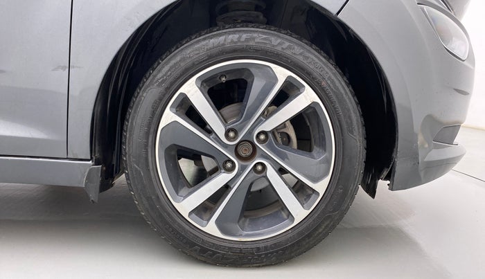 2021 Tata ALTROZ XZ PETROL, Petrol, Manual, 48,431 km, Right Front Wheel